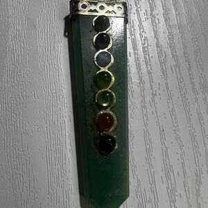 7 Chakras Green Crystal Pendant.